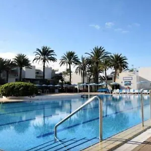https://ideal-holiday-apartment-in-the-south-of-tenerife.adeje-hotels.com